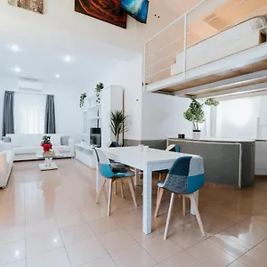 https://bruno-domus-trastevere.it-romehotels.com